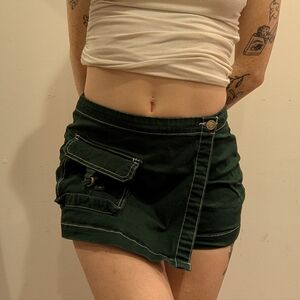 Stylish Green Women's Shorts